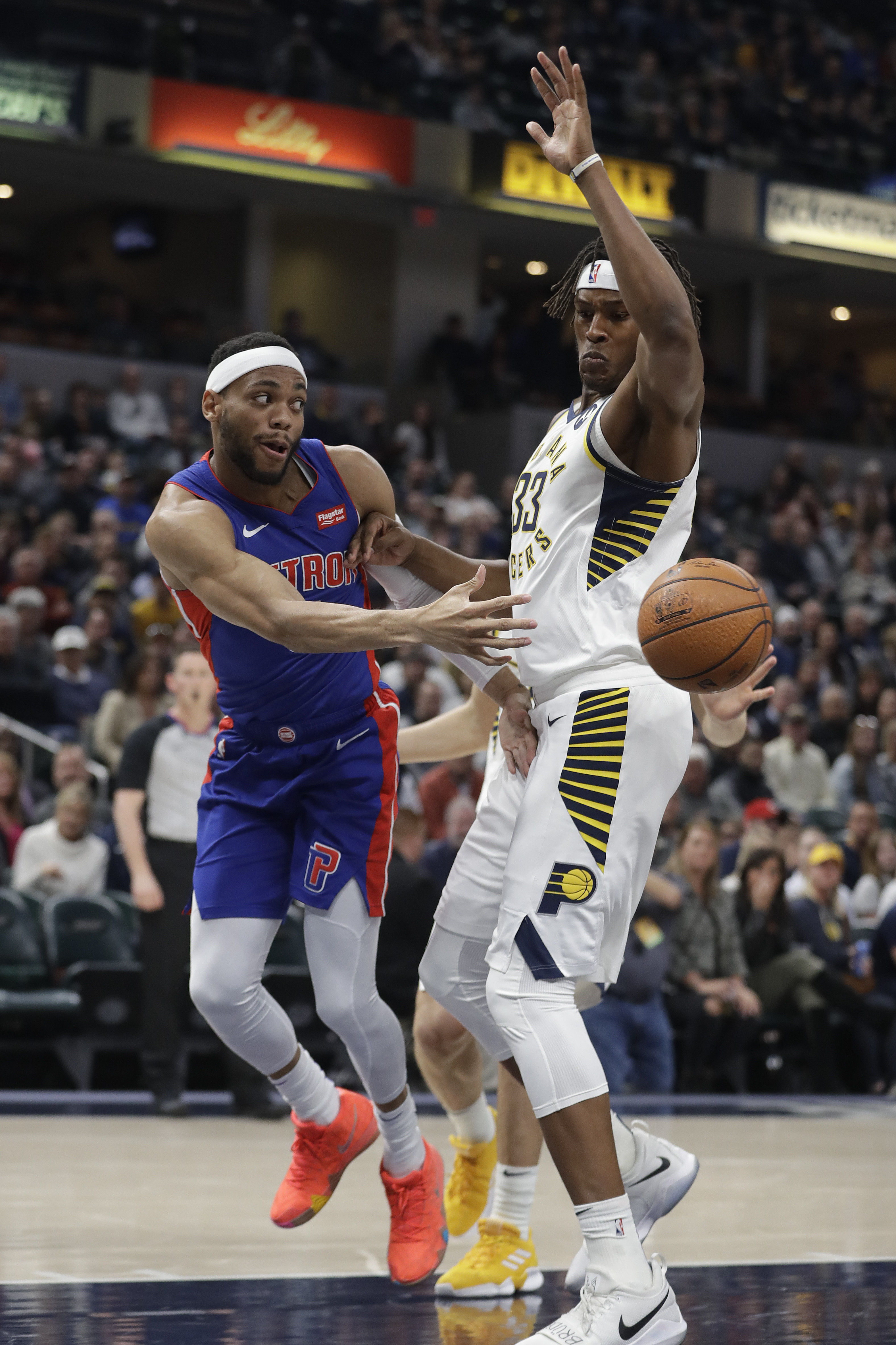 迫使步行者 迫使步行者